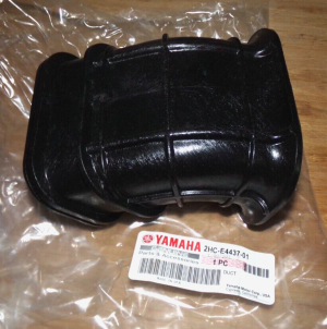 YAMAHA YXZ1000R YXZ1000 AIR BOX INTAKE BOOT, INLET DUCT TUBE 2HC-E4437-01-00