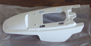 YAMAHA PW50, PW50 Y-ZINGER WHITE REAR FENDER 1981-2026, 3PT-21711-00