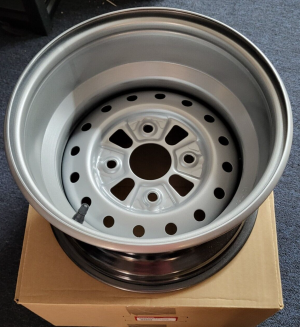 HONDA TRX 500 FOREMAN SILVER, GRAY REAR STEEL 12" WHEEL, RIM 42650-HP0-A50,05-11