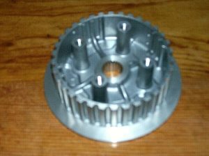 HONDA CRF150R, CRF 150R CRF150RB ENGINE CLUTCH BASKET CENTER HUB 07-22