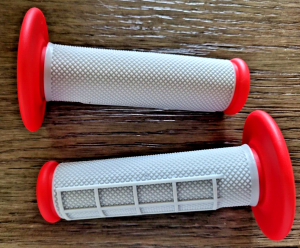HONDA RED CR STYLE HANDGRIPS, GRIPS, XL200, XR200, XR250, XR400, XR600, XR650