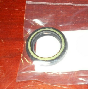 YAMAHA RZ350, YFZ 350 BANSHEE KICK START SHAFT ENGINE CASE OIL SEAL 84-12