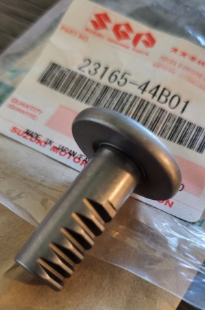 SUZUKI LT500R LT250R 250 QUADRACER 500 QUADZILLA CLUTCH RELEASE RACK 23165-44B01