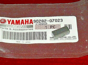 YAMAHA CRANKSHAFT GEAR STRAIGHT KEY,350 BANSHEE,R5,XS1,DS7,TD3,TR3, RD250, RD350