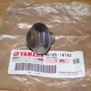 YAMAHA TOP TRIPLE CLAMP CENTER BOLT YTM225DX, YTM225, YTM200, RZ350, XT350,XT600