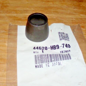 HONDA FRONT WHEEL HUB BEARING DISTANCE COLLAR, TRX 250R,400EX,400X, 450R, 450ER,