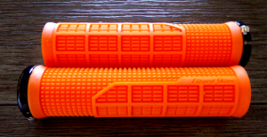 SOFT LOCK ON HANDGRIPS, GRIPS,BREEZE, BIG BEAR, KODIAK, WOLVERINE,BRUIN, GRIZZLY