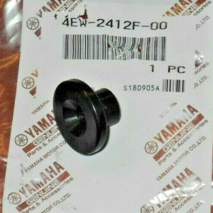 YAMAHA YZ250F,WR250F,YZ426F,WR426F,YZ450F,WR450F,YZ85 FRONT SEAT LATCH, GAS TANK