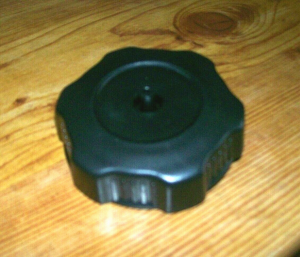 BEAR TRACKER 250, BIG BEAR 400, TTR250, WR250F,YZ426,WR426F,YZ250F GAS TANK CAP