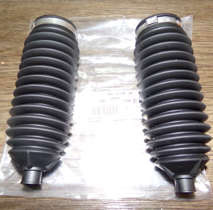 YAMAHA VIKING, WOLVERINE, YXZ1000R YXZ 1000 STEERING SHAFT TIE ROD DUST BOOTS