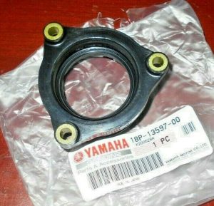 YAMAHA YFZ450R, YFZ450X CYLINDER HEAD RUBBER THROTTLE BODY MOUNTING BOOT, FLANGE 18P-13597-00-00