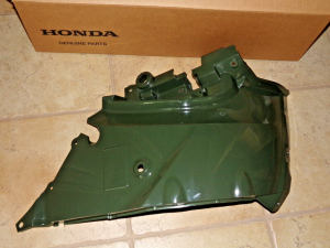 HONDA RINCON 650, 680, ADVENTURE GREEN RIGHT REAR FENDER, SPLASH GUARD 2003-2024, 80100-HN8-000ZA