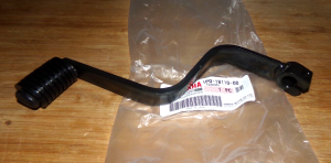 YAMAHA ENGINE SHIFT LEVER, PEDAL BRUIN & BIG BEAR 250 1P0-18110-00