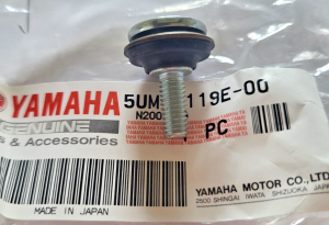 YZ250F, YZ250FX, WR250F, WR450F, YZ450F, YZ450FX, ENGINE VALVE COVER BOLT & SEAL