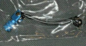 YAMAHA WR250F, YZ250F, WR450F, YZ450F ALUMINUM BLACK / BLUE ENGINE SHIFT LEVER