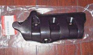 SUZUKI KING QUAD 450,500,700,750 RIGHT FRONT A-ARM, CV BOOT GUARD 54903-31G00