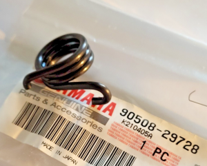 YAMAHA BANSHEE 350, ENGINE SHIFT CAM TORSION RETURN SPRING 90508-29728-00