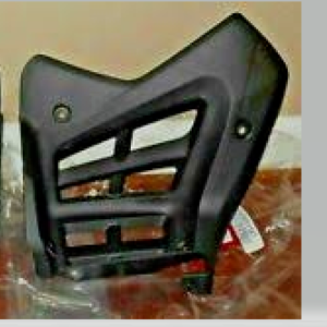HONDA TRX 250EX, 250X FOOTPEG HEEL SPLASH GUARD LEFT SIDE 80122-HN6-A30ZA 06-26
