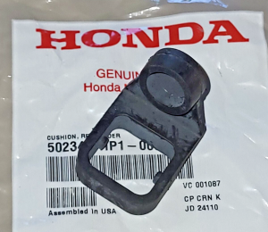 HONDA TRX450R, TRX450ER 450R 450ER SUB-FRAME UPPER MOUNTING BOLT RUBBER COVER