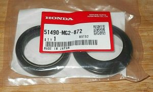 HONDA SUSPENSHION FORK OIL & DUST SEALS,51490-MG2-872,XL350R,XL600R,ATC250R 250R