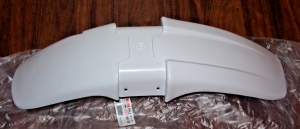 YAMAHA TW200 TW 200 WHITE FRONT FENDER, SPLASH GUARD 3AW-21511-20