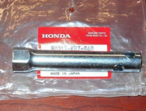 HONDA ATC 200X, TRX 250X, 300EX, 300X,400EX,400X ORIGINAL SPARK PLUG SOCKET TOOL
