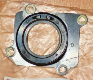YAMAHA YZ125, YZ 125 ENGINE CARBURETOR RUBBER INTAKE REED CAGE BOOT 2022-2026