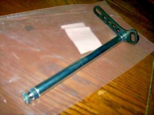TRX450R TRX 450R ENGINE GEAR CHANGE SHIFT SHAFT SPINDLE 04-05,  24610-HP1-670