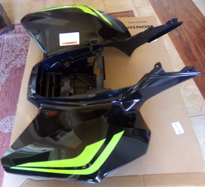 HONDA TRX250EX TRX 250EX 250X TRX250X OEM BLACK REAR FENDERS 2006-2026
