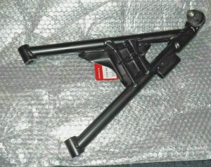 HONDA TRX700XX, TRX 700XX RIGHT FRONT LOWER BOTTOM A ARM 51350-HP6-A00