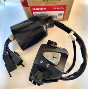 HONDA GROM 125 HORN BUTTON, TURN SIGNAL, HI/LOW BEAM LEFT SIDE HANDLEBAR SWITCH