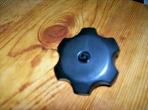 YAMAHA BW80 PW50 PW80 PW 50 80 OEM GAS TANK FUEL CAP COVER 2FG-24610-10-00