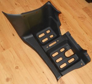 HONDA RECON 250 ES RIGHT FLOORBOARD, FLOOR FOOT SPLASH GUARD 80121-HM8-B00ZA