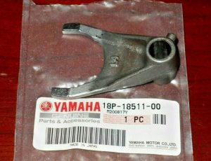 YAMAHA YFZ450R, YFZ450X YFZ 450R 450X ENGINE TRANSMISSION SHIFT FORK 18P-18511-0