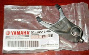 YAMAHA YFZ450R, YFZ450X YFZ 450R 450X ENGINE TRANSMISSION SHIFT FORK 18P-18512-00-00