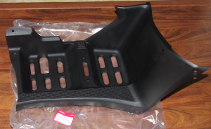 HONDA RECON 250 TE, TM LEFT FLOORBOARD, FLOOR FOOT SPLASH GUARD 80122-HM8-B00ZA