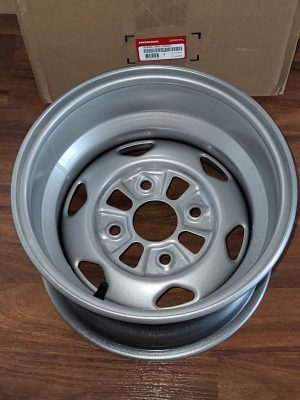 HONDA FOREMAN, RUBICON 500, SILVER, GREY 12" OEM REAR WHEEL, RIM 42650-HR0-F00ZA