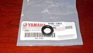 YAMAHA RAPTOR 125 CLUTCH RELEASE ARM OIL SEAL 93102-12812-00
