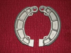 HONDA FOREMAN TRX400, TRX450, RANCHER 350, 420, 400 REAR BRAKE SHOES
