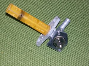 HONDA TRX450R TRX450ER TRX 450R 450ER GAS TANK FUEL VALVE PETCOCK 16950-HP1-A01